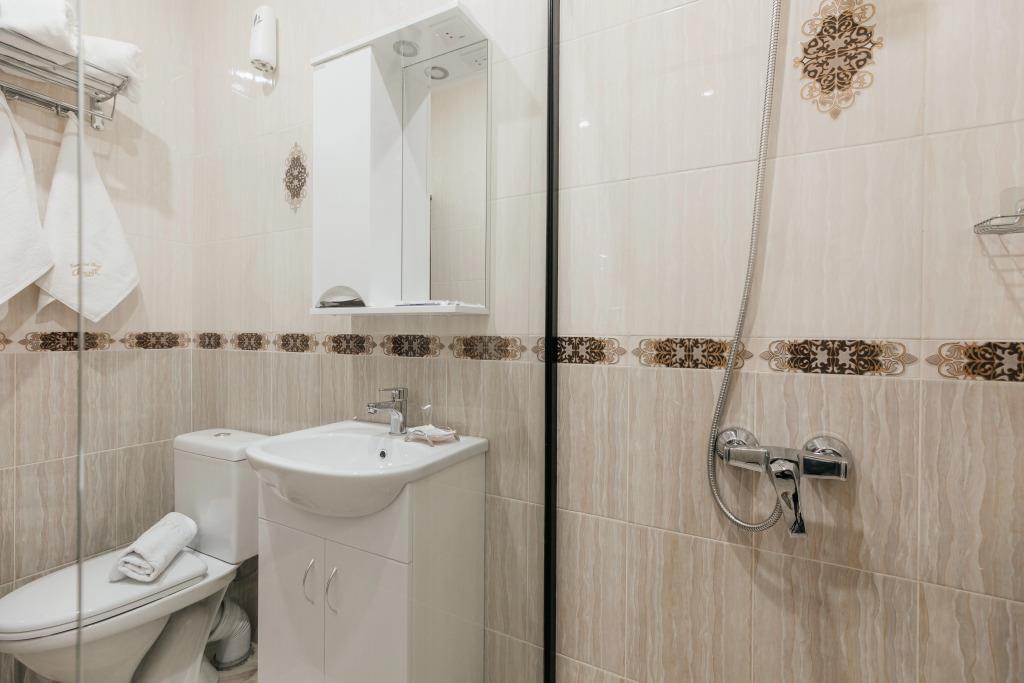 Dizak Hotel 0*