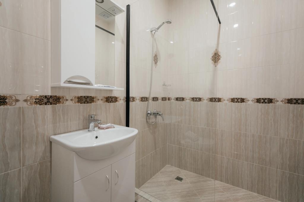 Dizak Hotel 0*