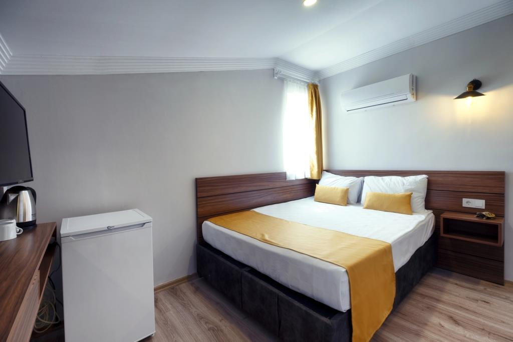 Terra Rossa Suites 0*
