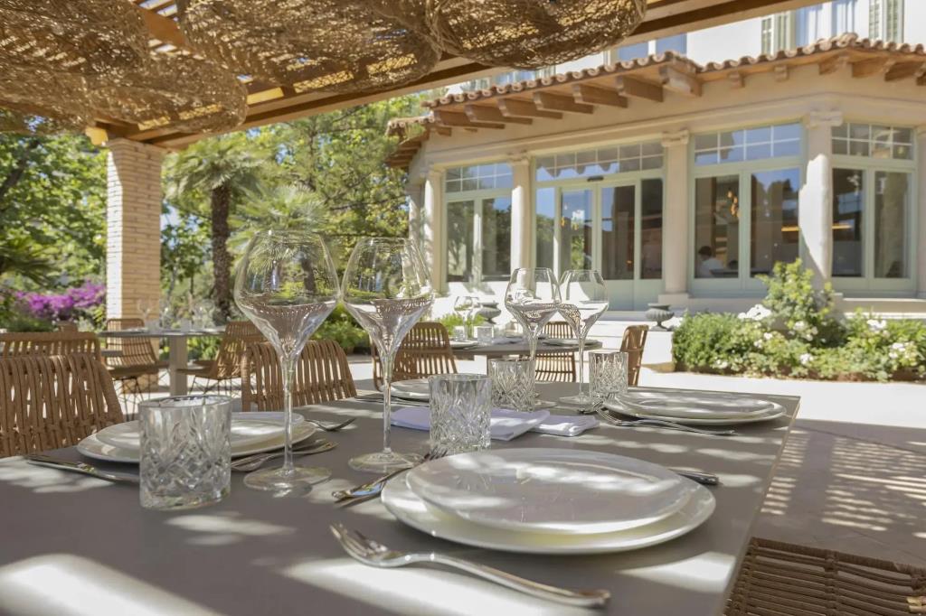 Hotel Boutique Mirlo Barcelona 5*