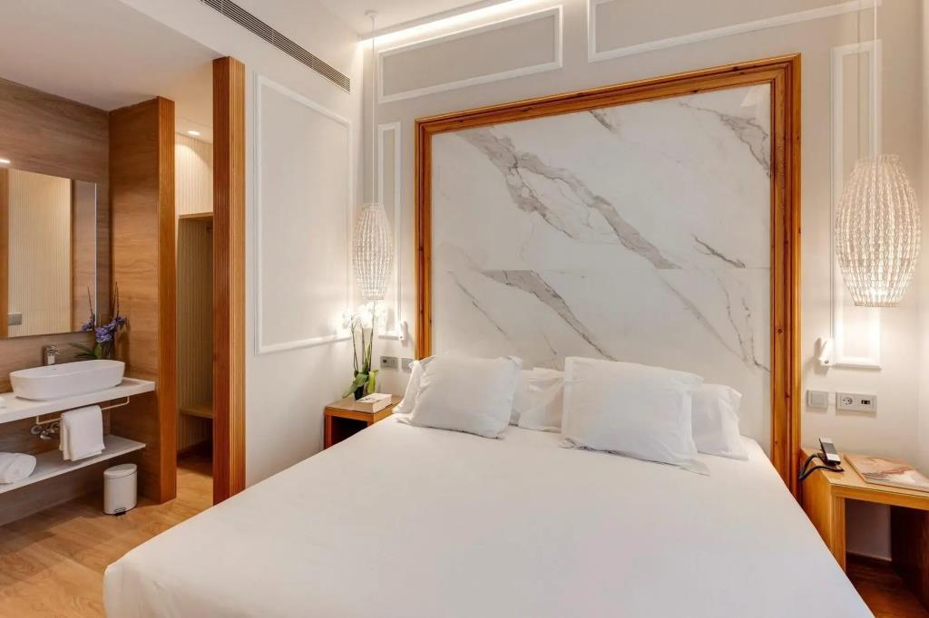 Hotel Boutique Mirlo Barcelona 5*