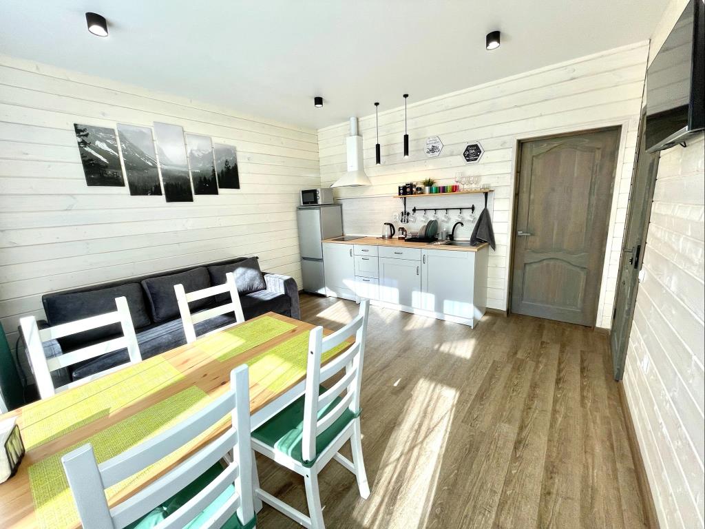 Liberty Village Chalet 0*
