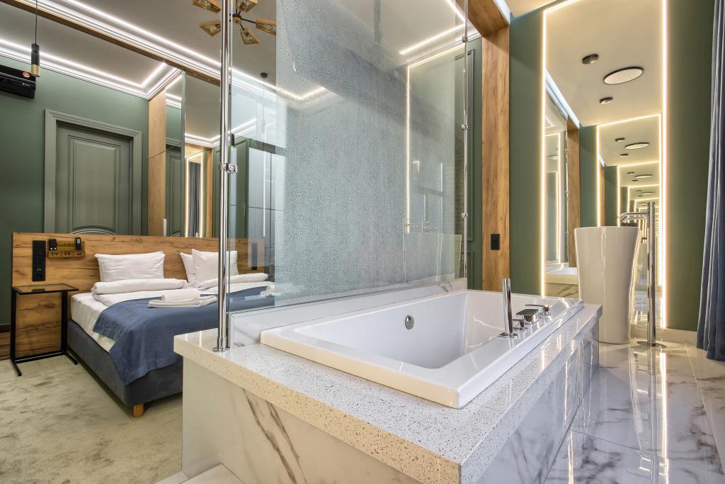 Tuchkov Hotel 0*