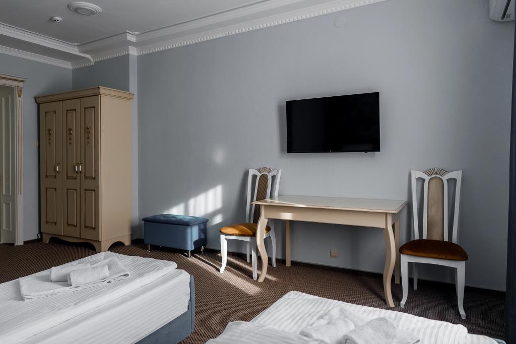 Afiny Hotel 3*