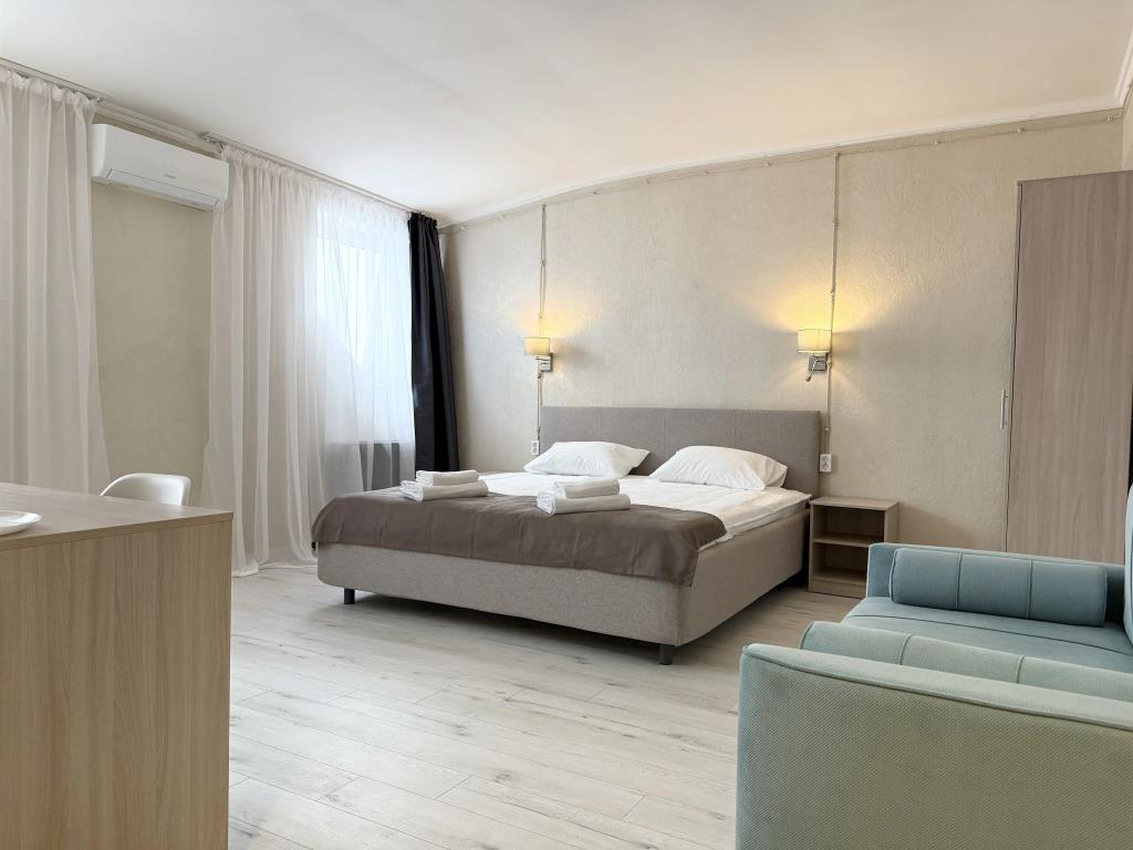 Etalon Hotel 0*