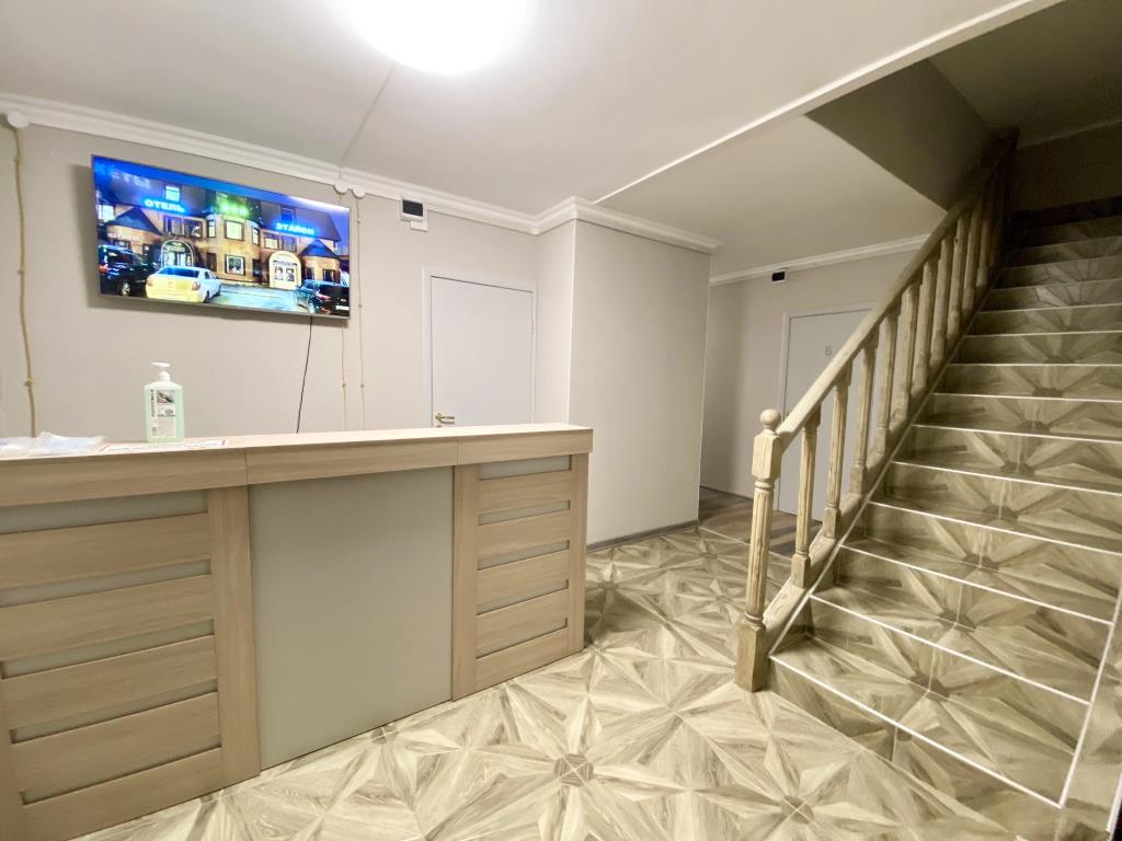 Etalon Hotel 0*