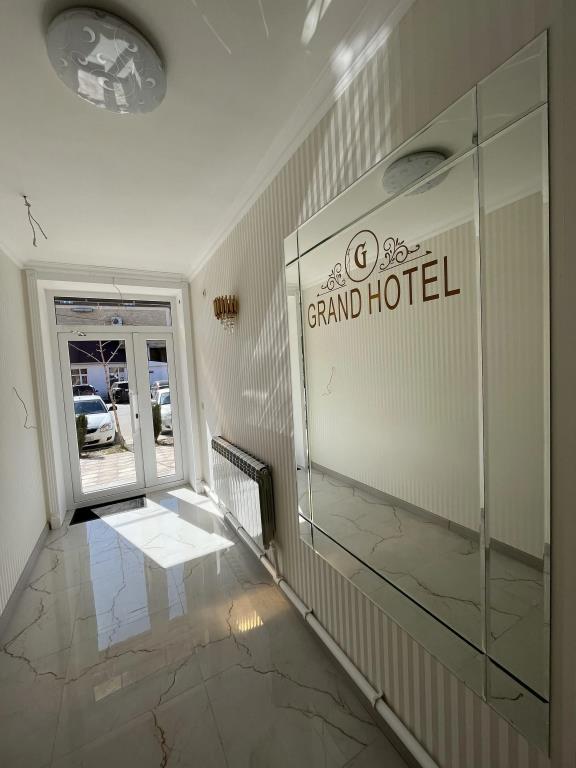 Grand Hotel 0*