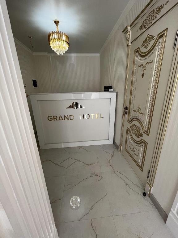 Grand Hotel 0*