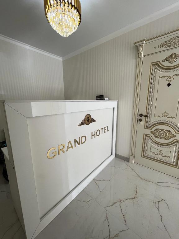Grand Hotel 0*