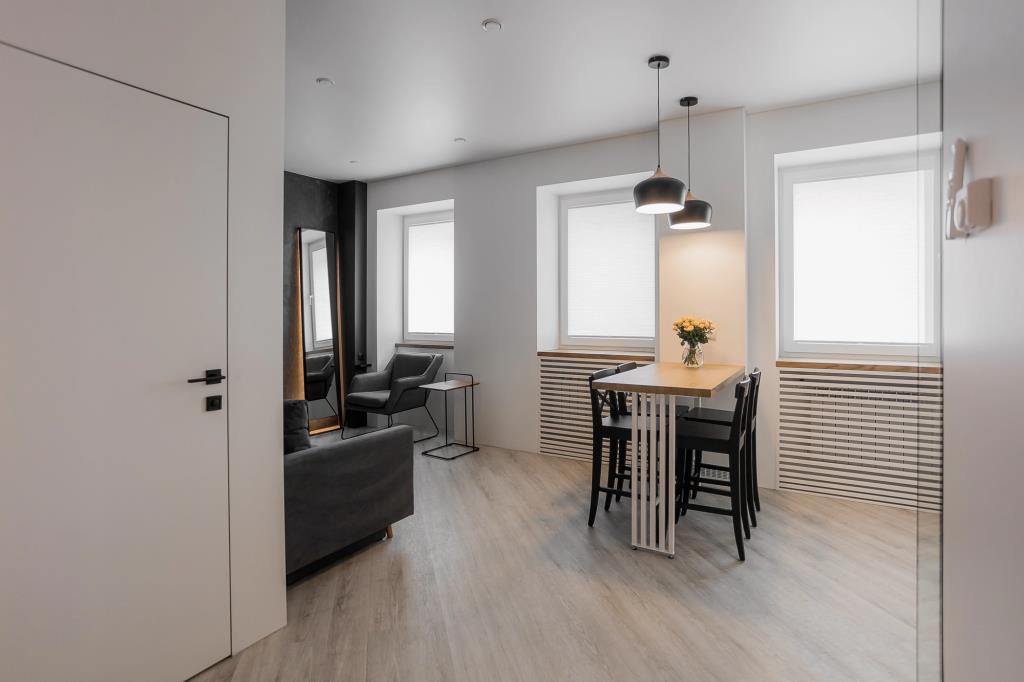 Cozy39 Lake II Apartments 0*