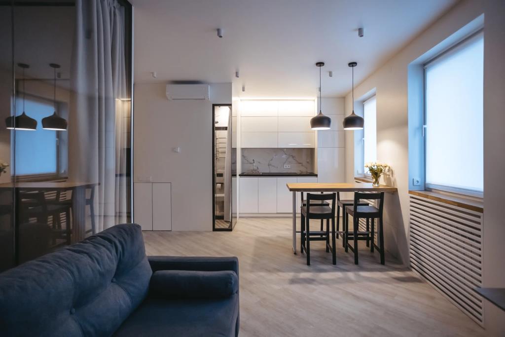 Cozy39 Lake II Apartments 0*