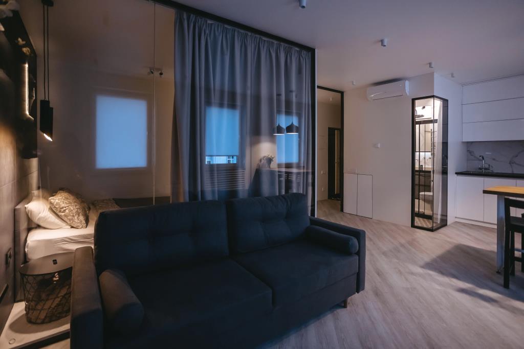 Cozy39 Lake II Apartments 0*