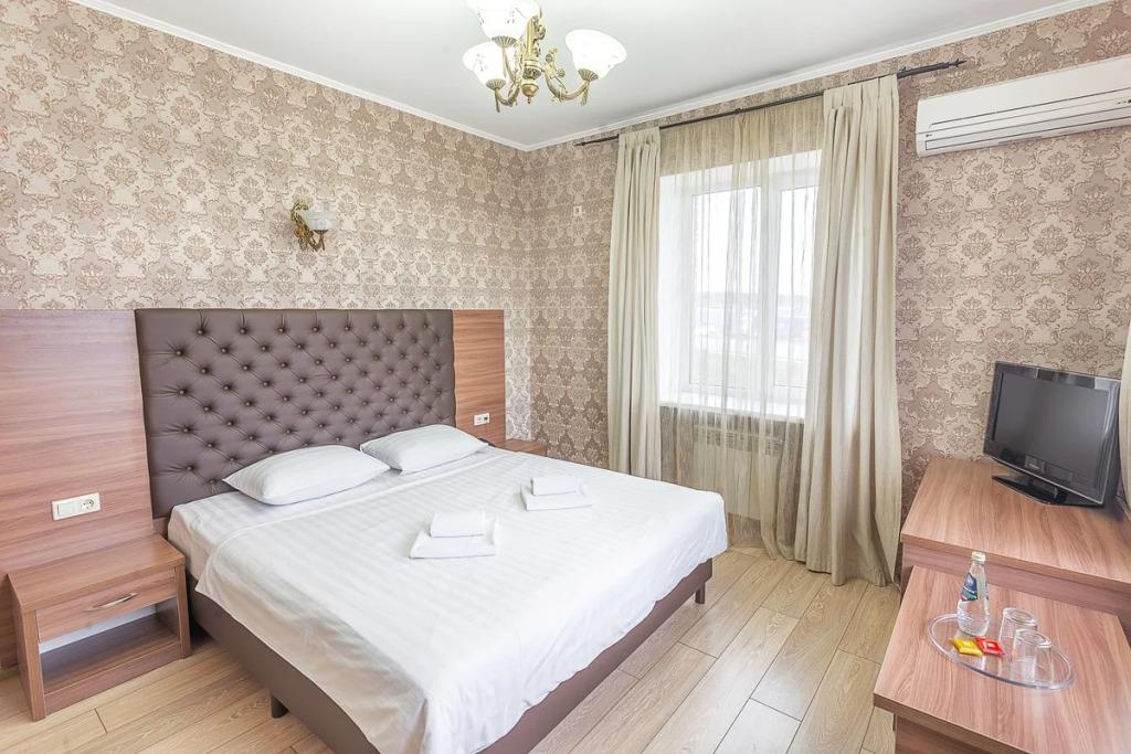 Castro Korpus 1, Korpus 2 Hotel 3*