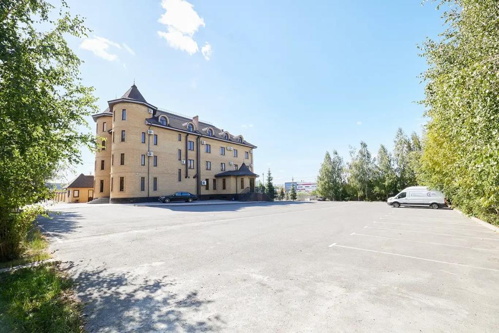 Castro Korpus 1, Korpus 2 Hotel 3*