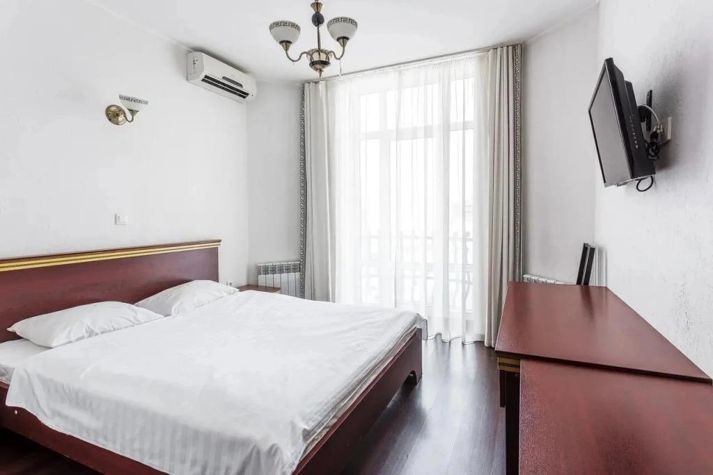Castro Korpus 1, Korpus 2 Hotel 3*