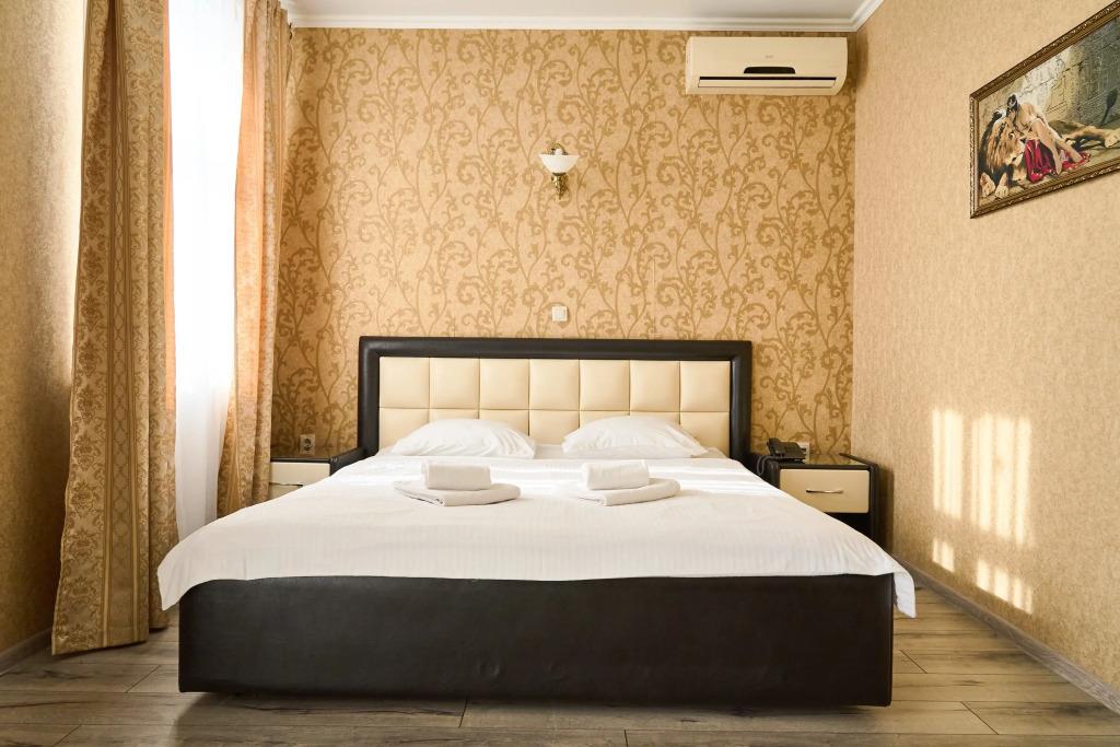 Castro Korpus 1, Korpus 2 Hotel 3*