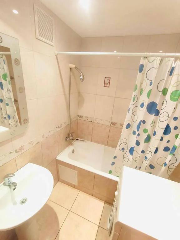 MAXI Na Prospekte Lenina 8a Apartments 0*
