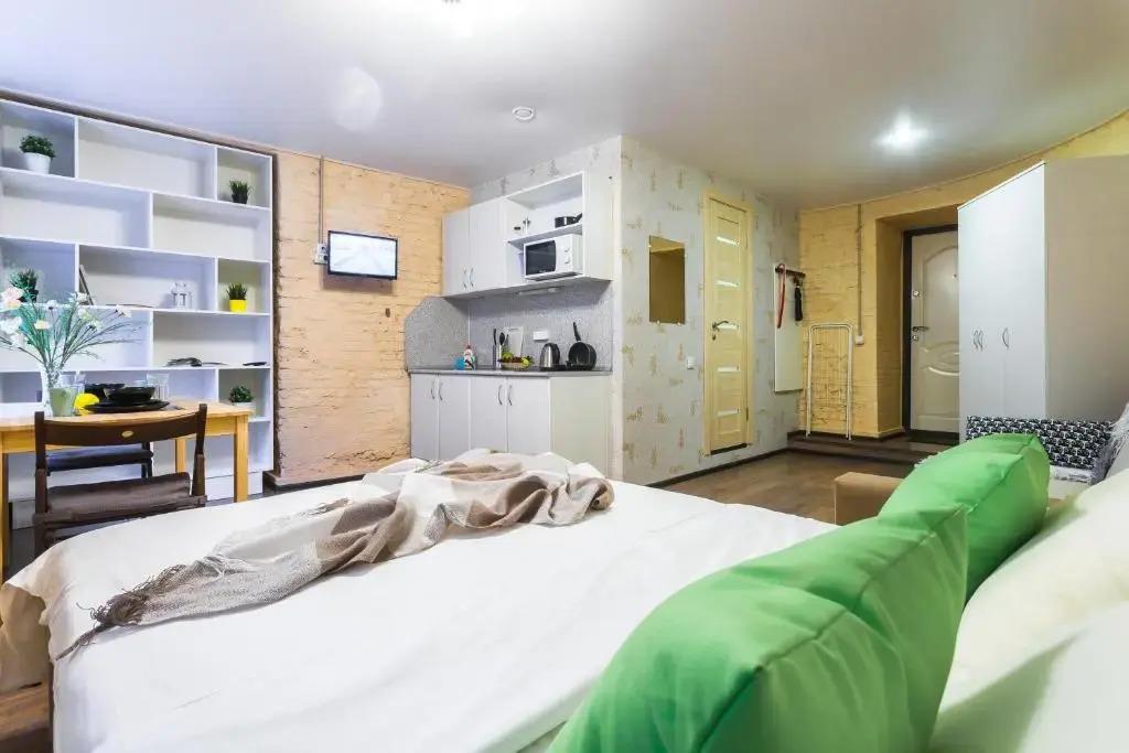Gosti Lyubyat Na Sennoy Flat 0*