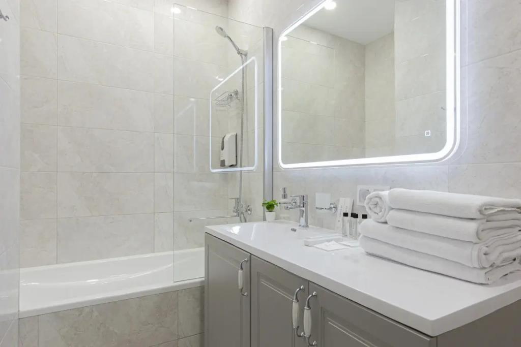 Grand Suites Syncotel Hotel 3*