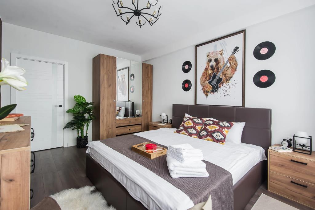 GM Apartments v stile Rock-n-roll s vidom na Kremль Flat 0*