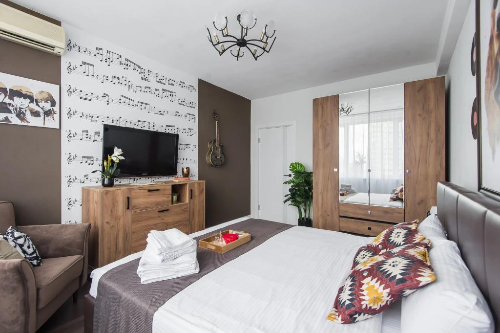GM Apartments v stile Rock-n-roll s vidom na Kremль Flat 0*