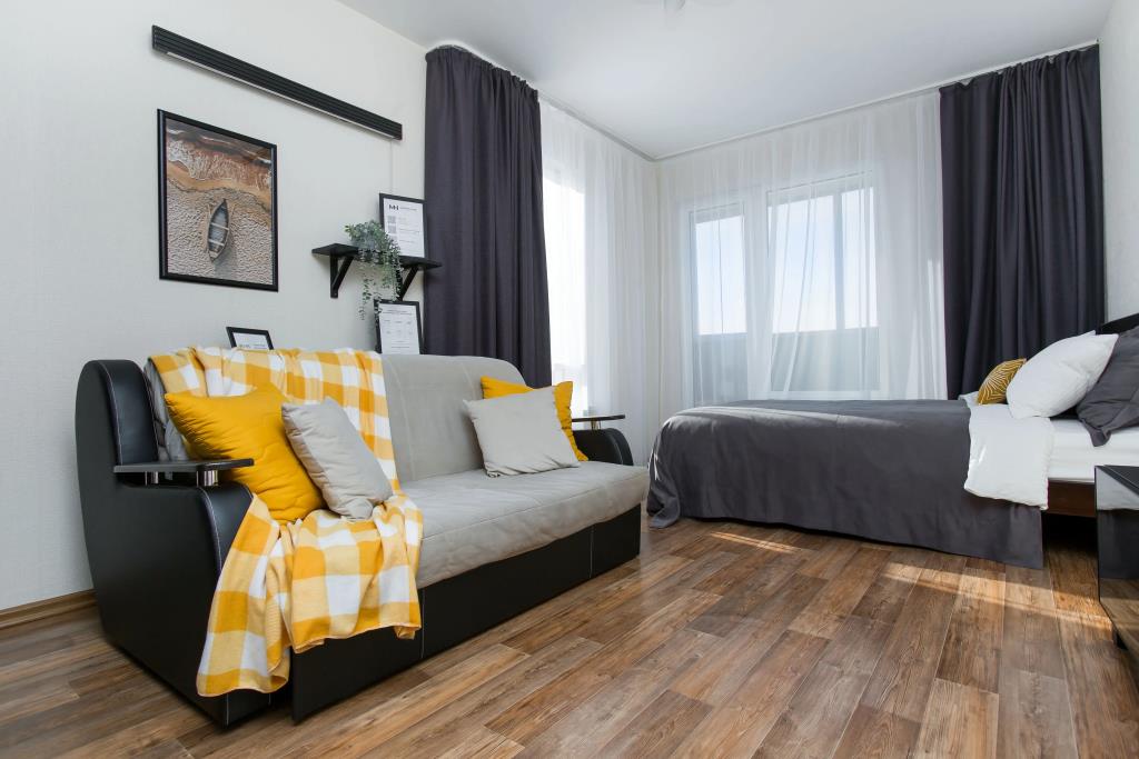 Merino Home Yellow Apartments 0*
