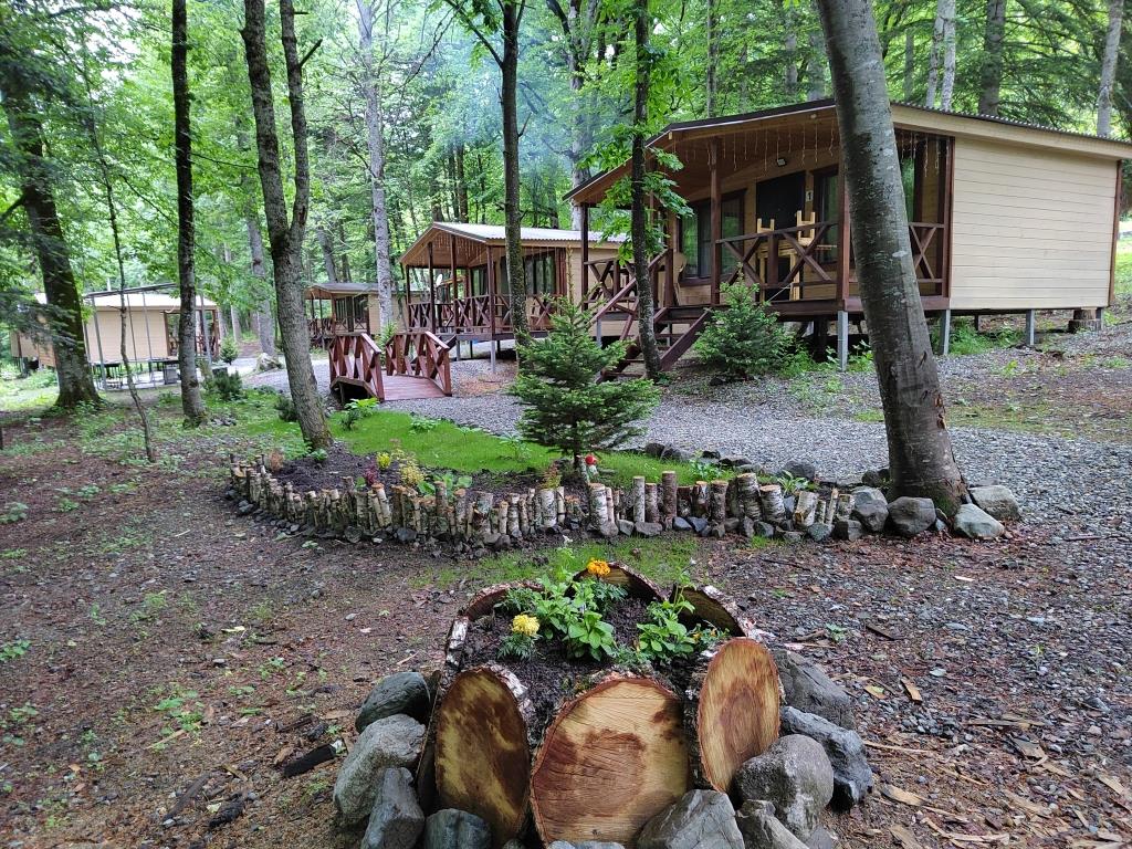 Schastlivyie Lyudi Hotel 0*
