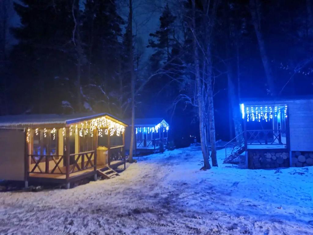 Schastlivyie Lyudi Hotel 0*