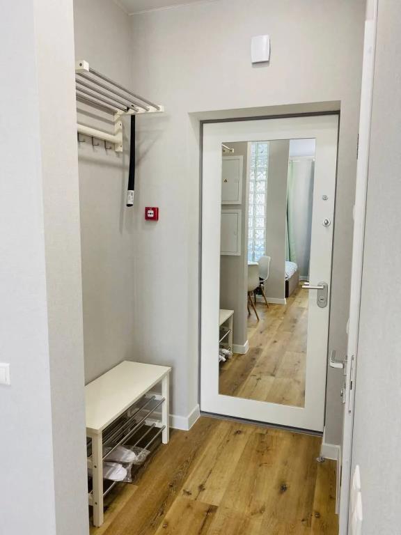 Discovery Room Apartments 0*