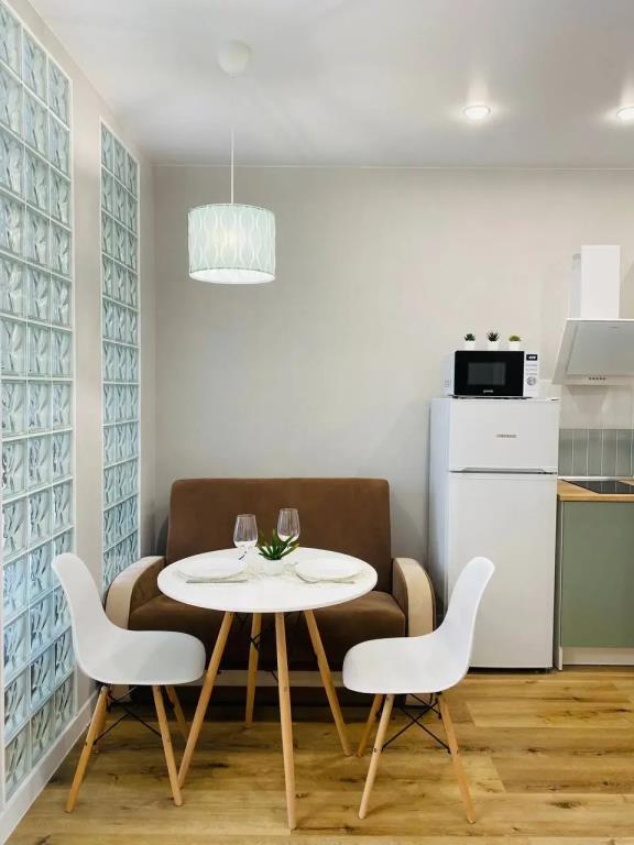 Discovery Room Apartments 0*