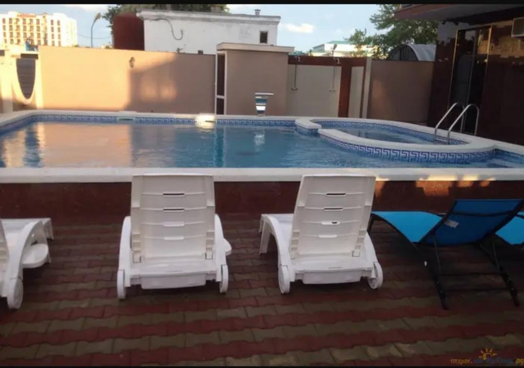 Hotel Mega Lyuks 0*