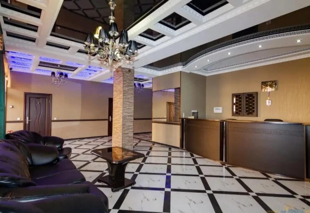 Hotel Mega Lyuks 0*