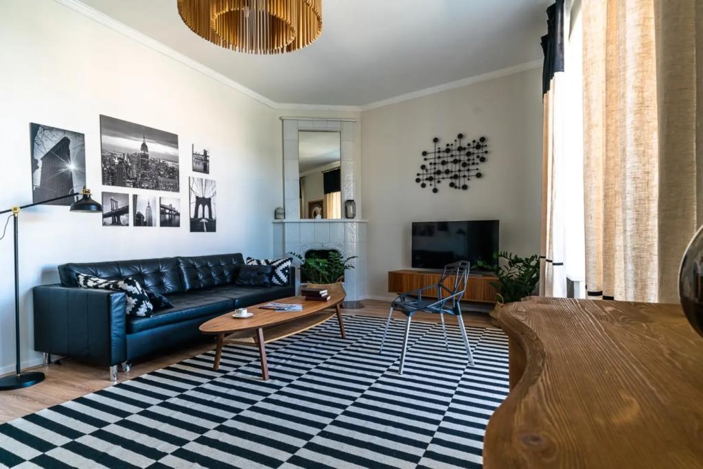 Karavannaya 11 By Ginza Project Apartments 0*