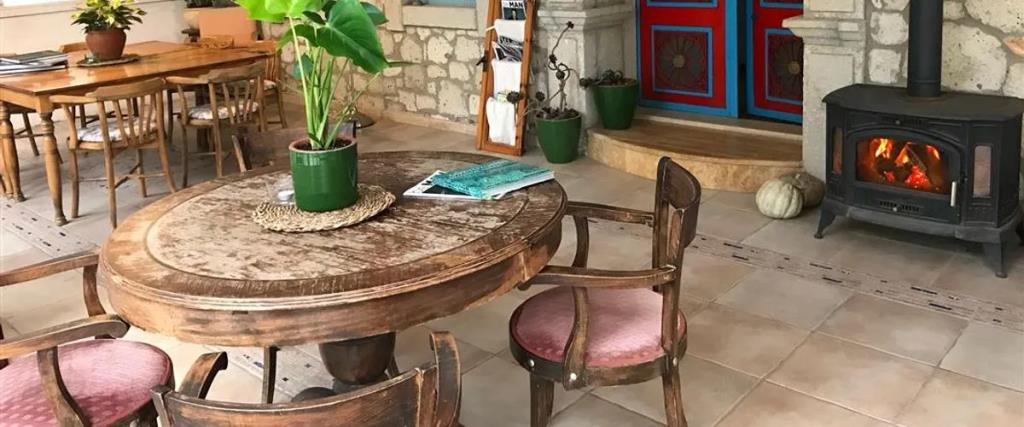 Zeytin Konak Otel 0*