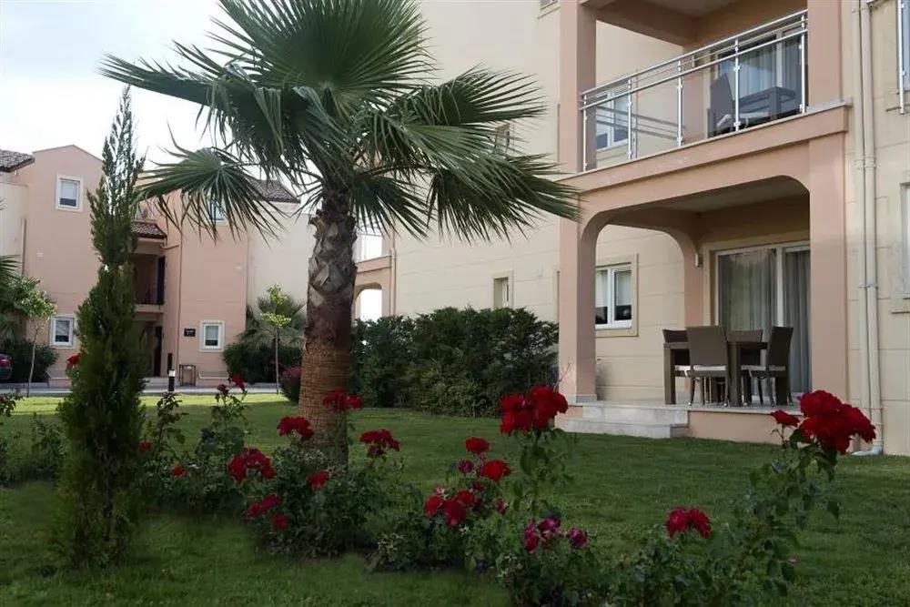 Kusadasi Golf and Spa Resort 0*