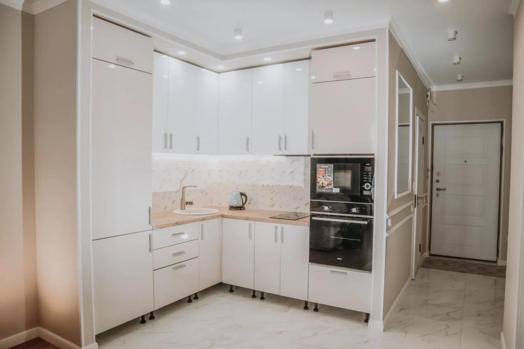 Savin House Apartments 0*