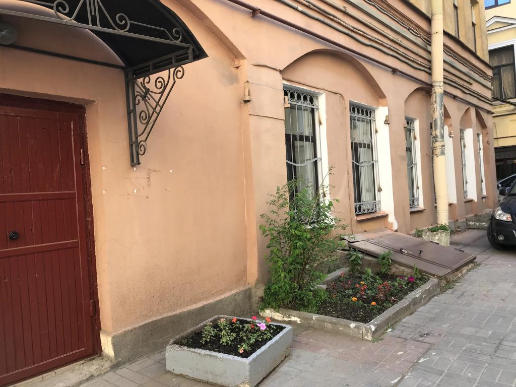 Apartment Karetnaya 0*