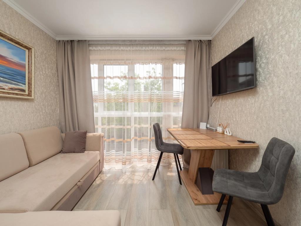 More Rooms Na Ruzhejnoj Apartments 0*