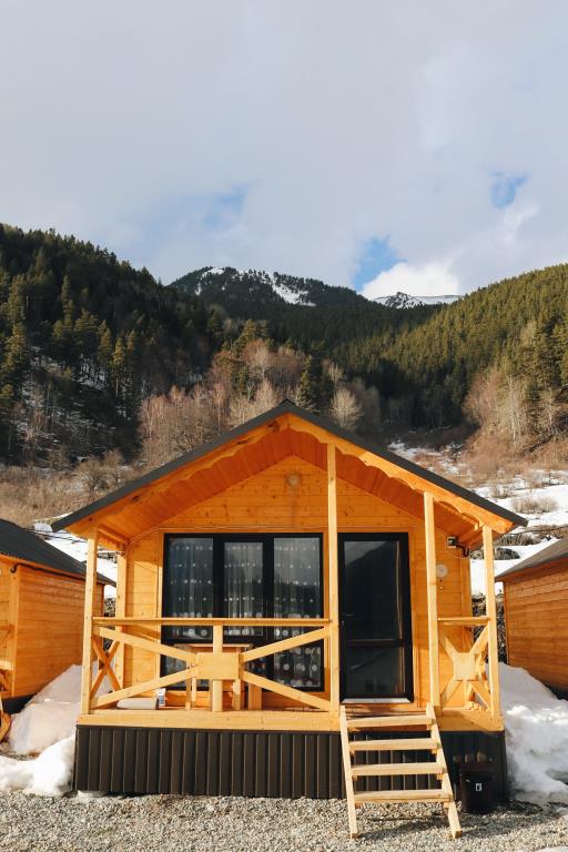 Izumrud Hotel 0*