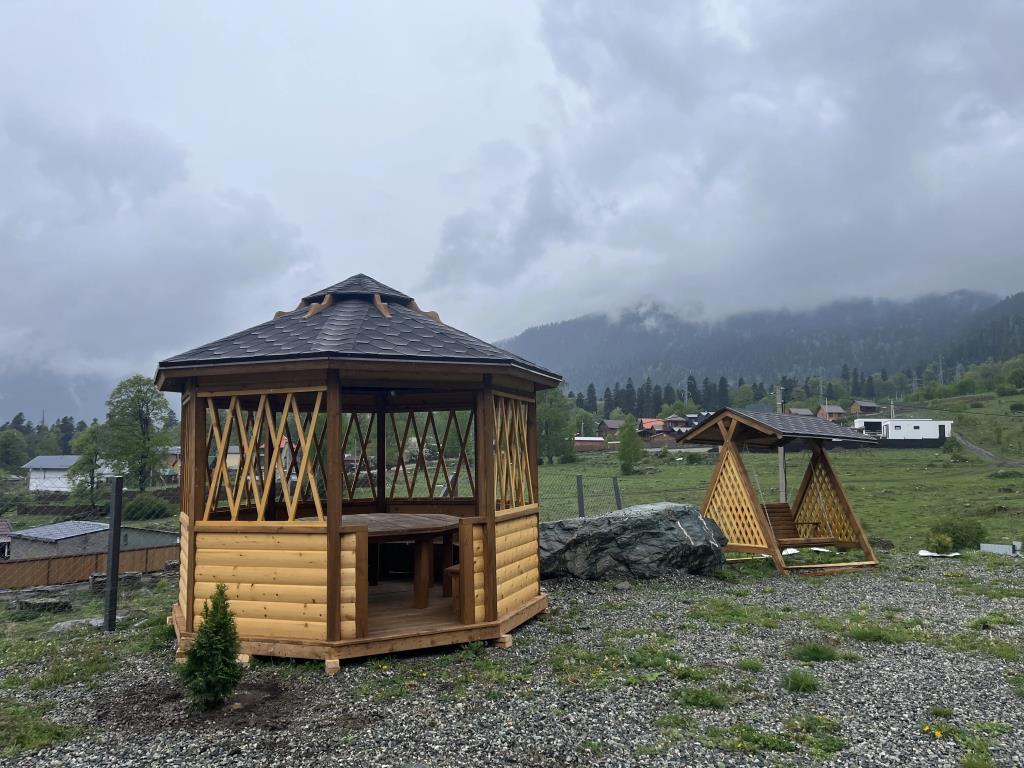 Izumrud Hotel 0*