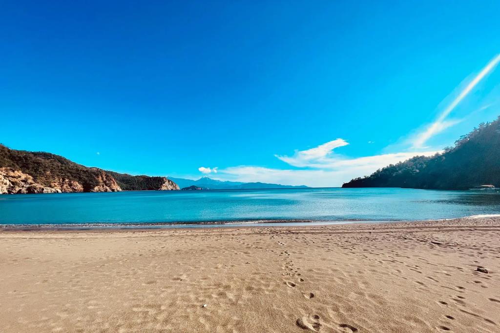 Santana Gocek 0*