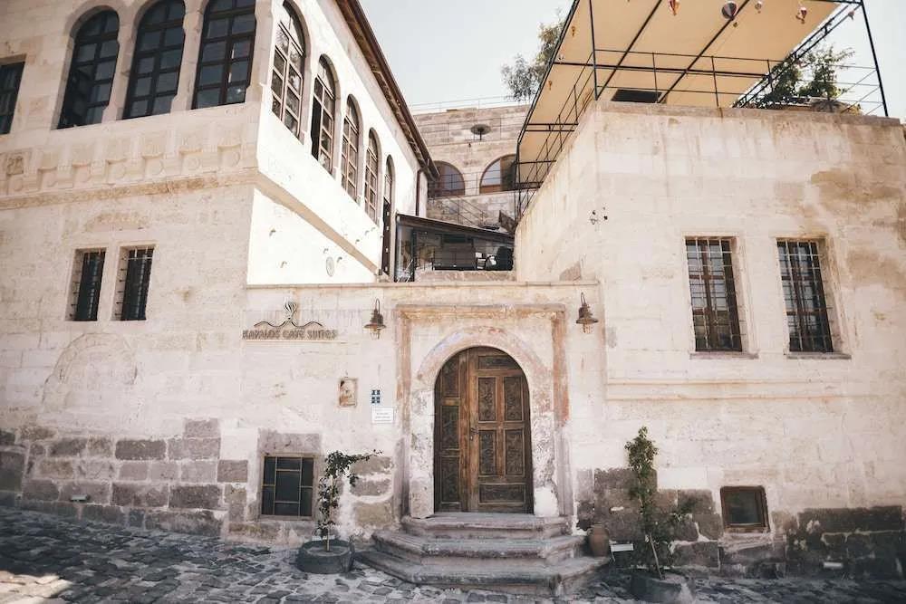 Kapalos Cave Hotel 0*