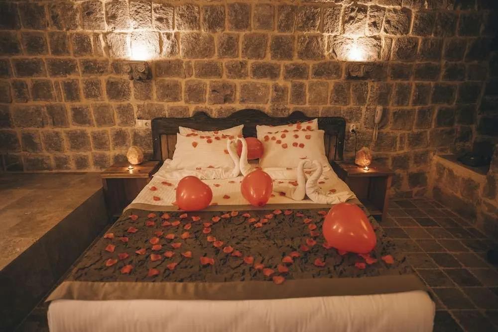 Kapalos Cave Hotel 0*