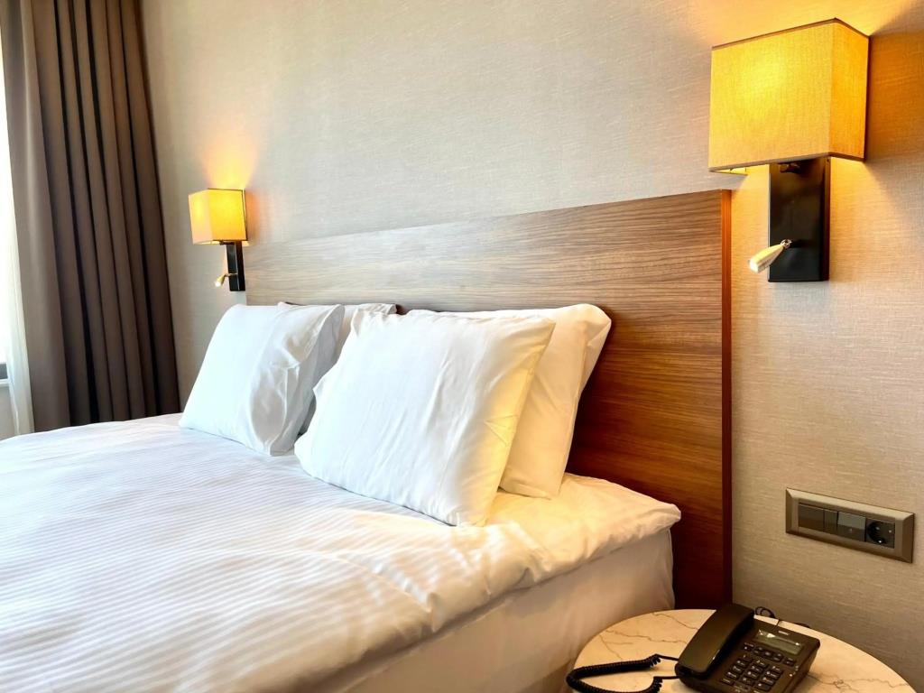 Turkmen Riverside Hotel 0*