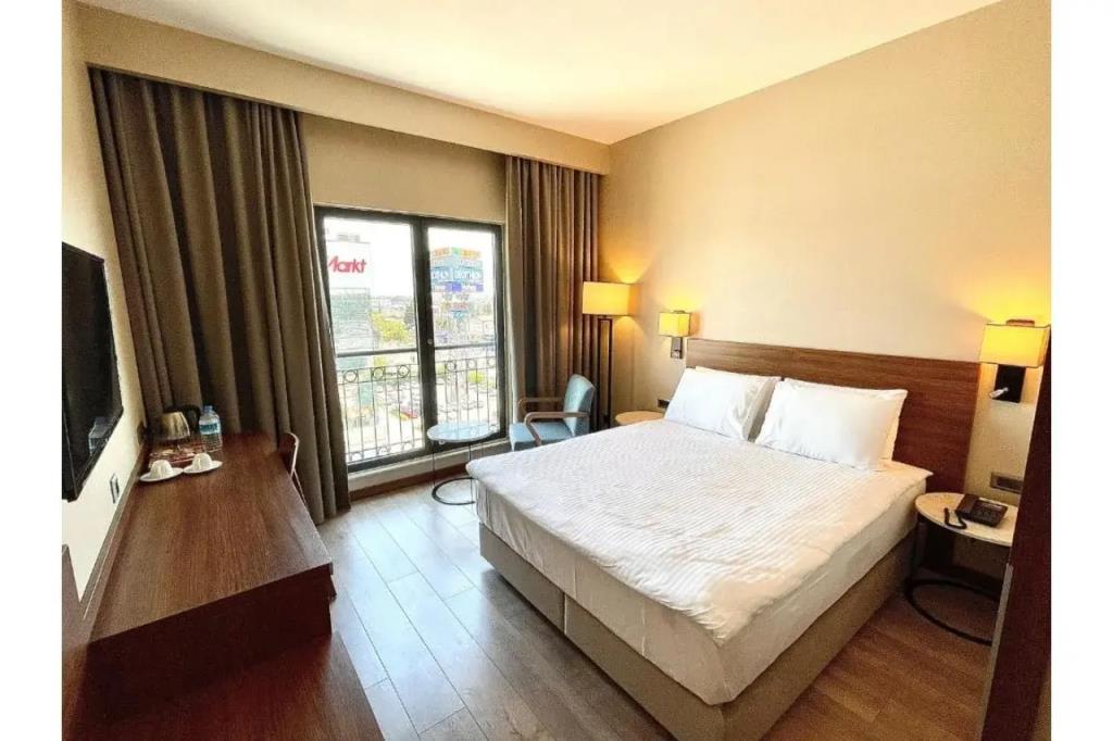 Turkmen Riverside Hotel 0*