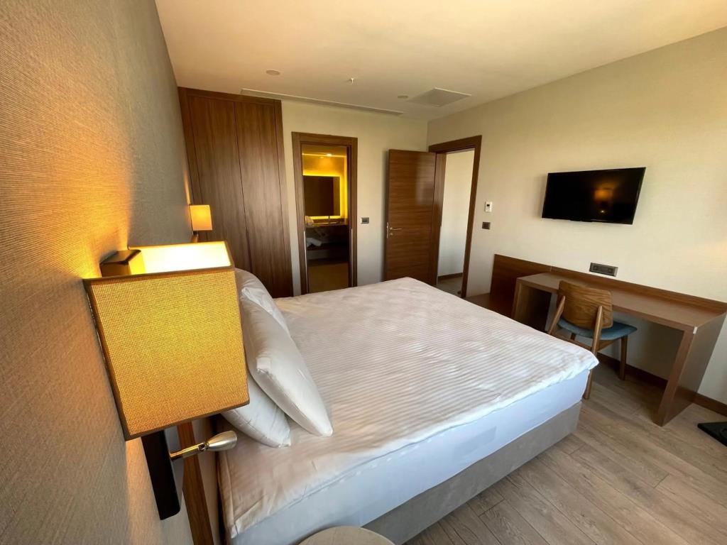 Turkmen Riverside Hotel 0*