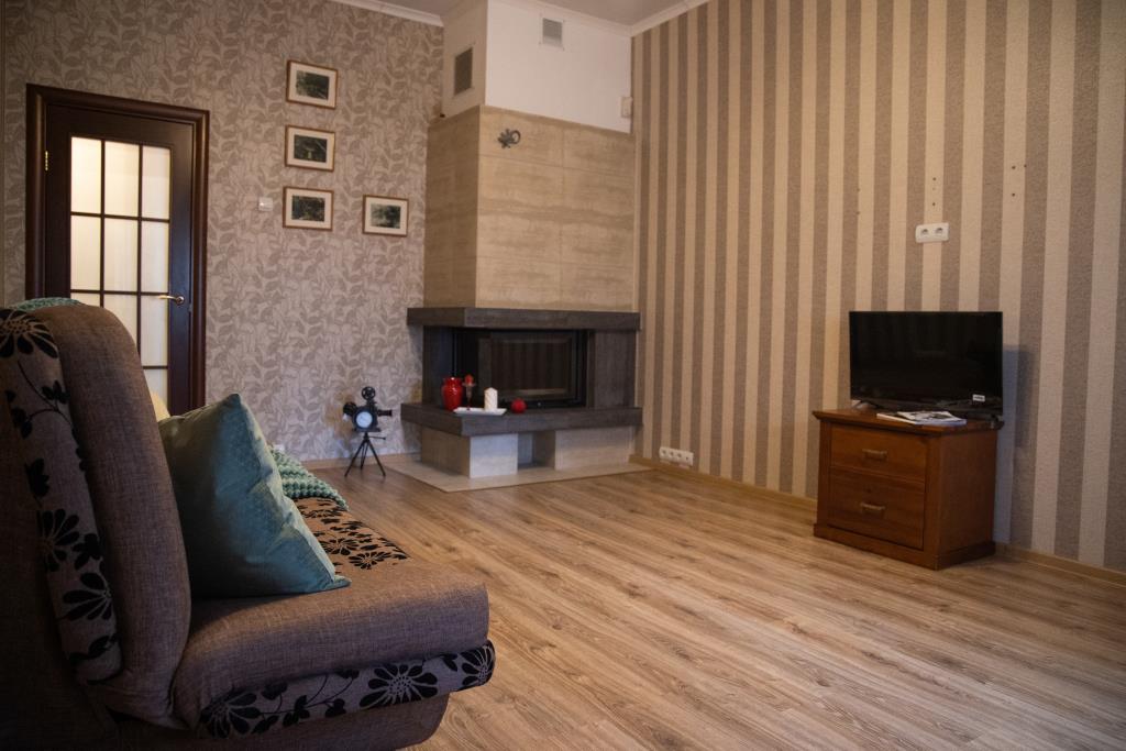 Lovelyhome39 Rayon Amalienau Apartments 0*