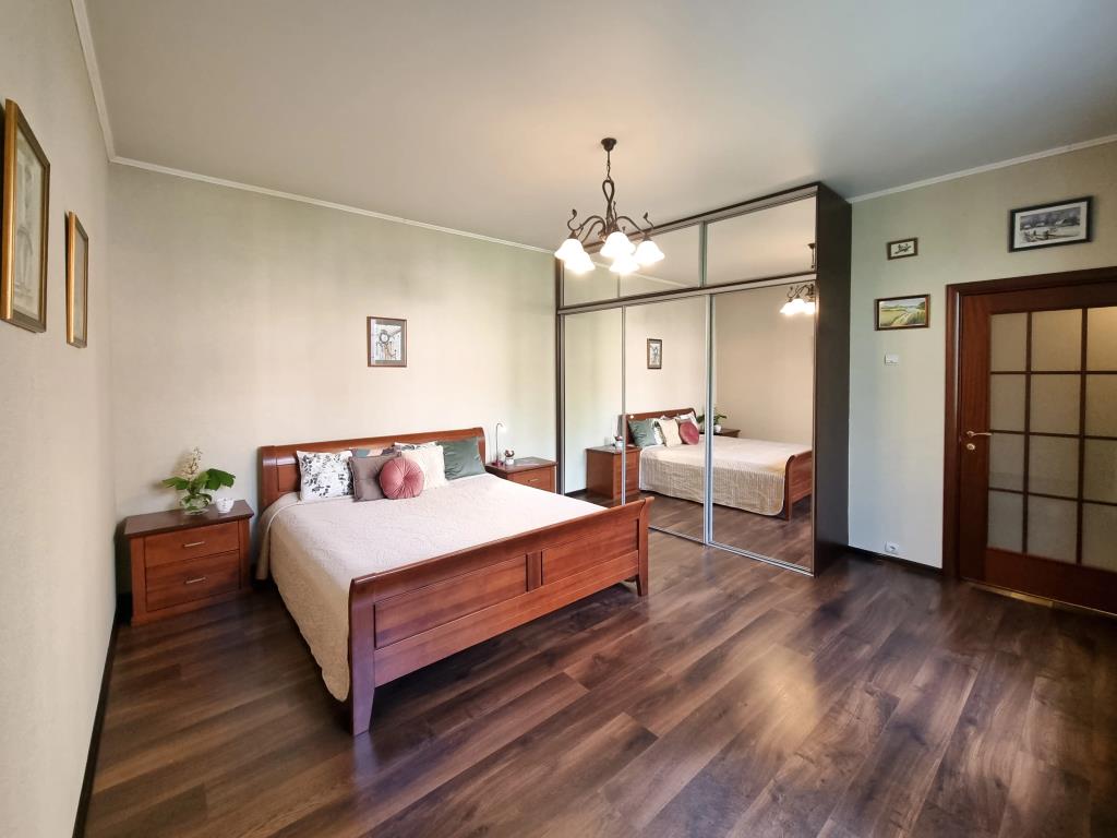 Lovelyhome39 Rayon Amalienau Apartments 0*