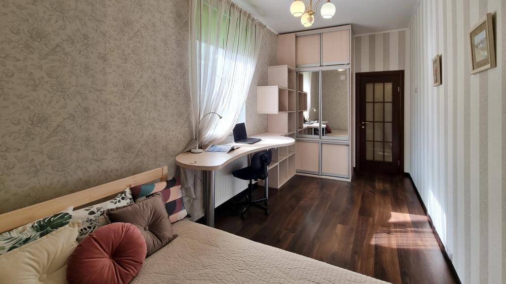 Lovelyhome39 Rayon Amalienau Apartments 0*