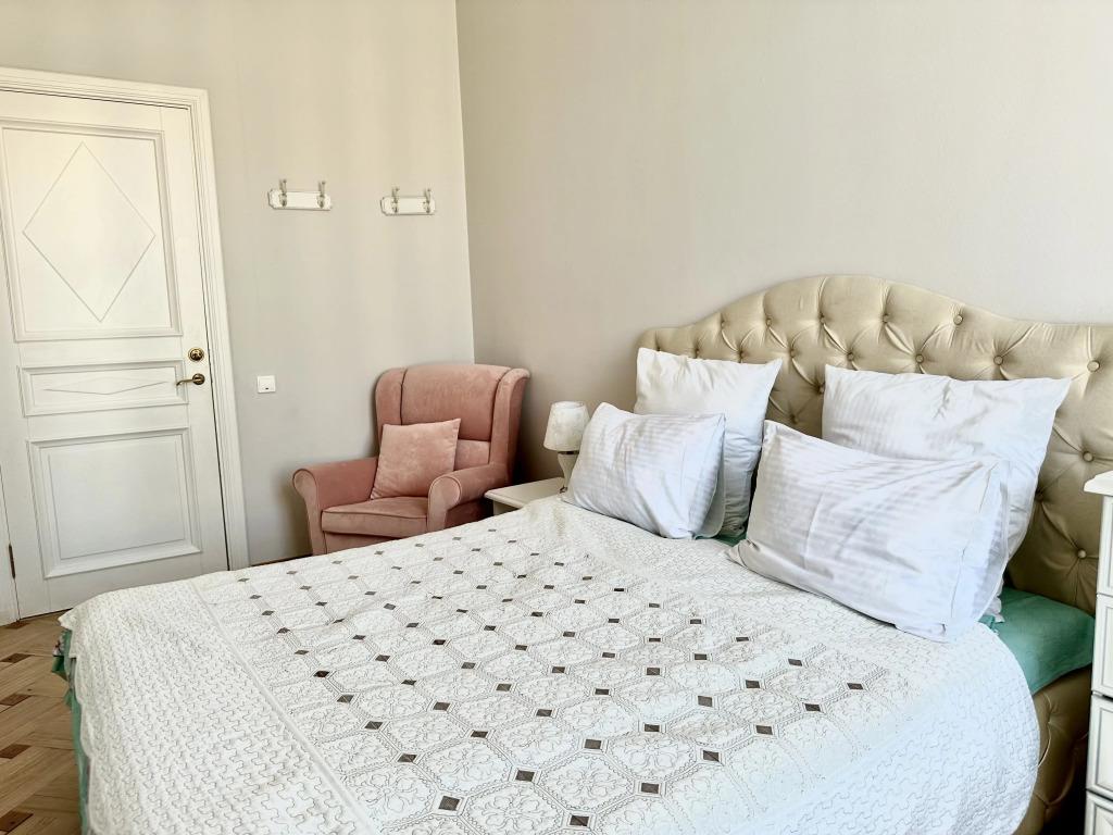 Goodrest Apartments 0*